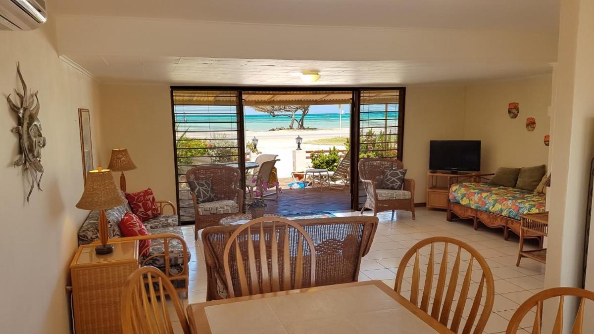 Aruba Beach Villas Palm Beach Exterior photo